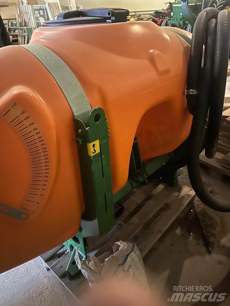 Amazone UF1201 Mounted sprayers