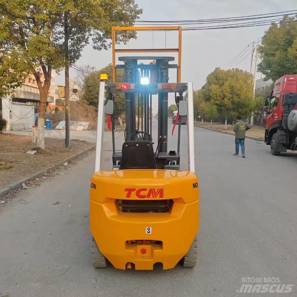 TCM FD30 Diesel Forklifts