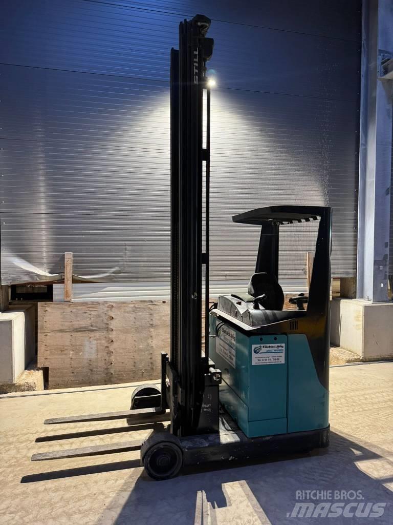 Still FM 14 l Reach trucks