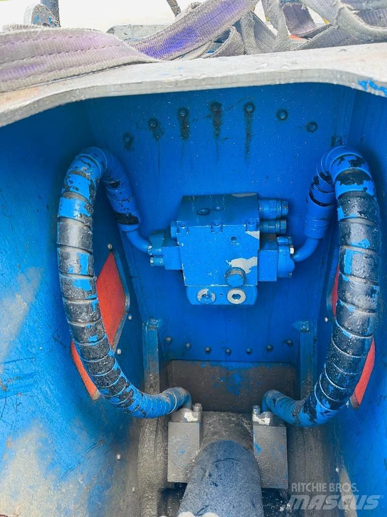 Trevibenne FR28 Pulveriser  (Demolition Crusher ) 