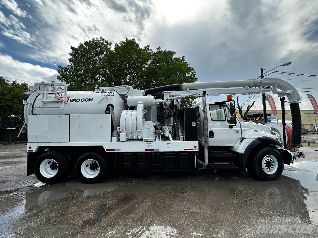 International 7400 Vacuum Trucks