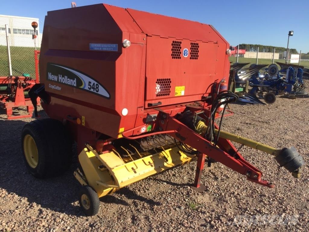 New Holland 548 Round Balers