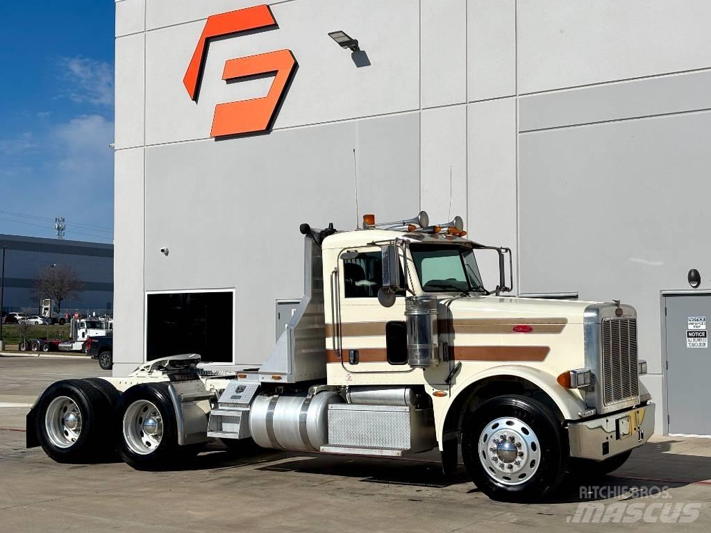 Peterbilt 379 Conventional Trucks / Tractor Trucks