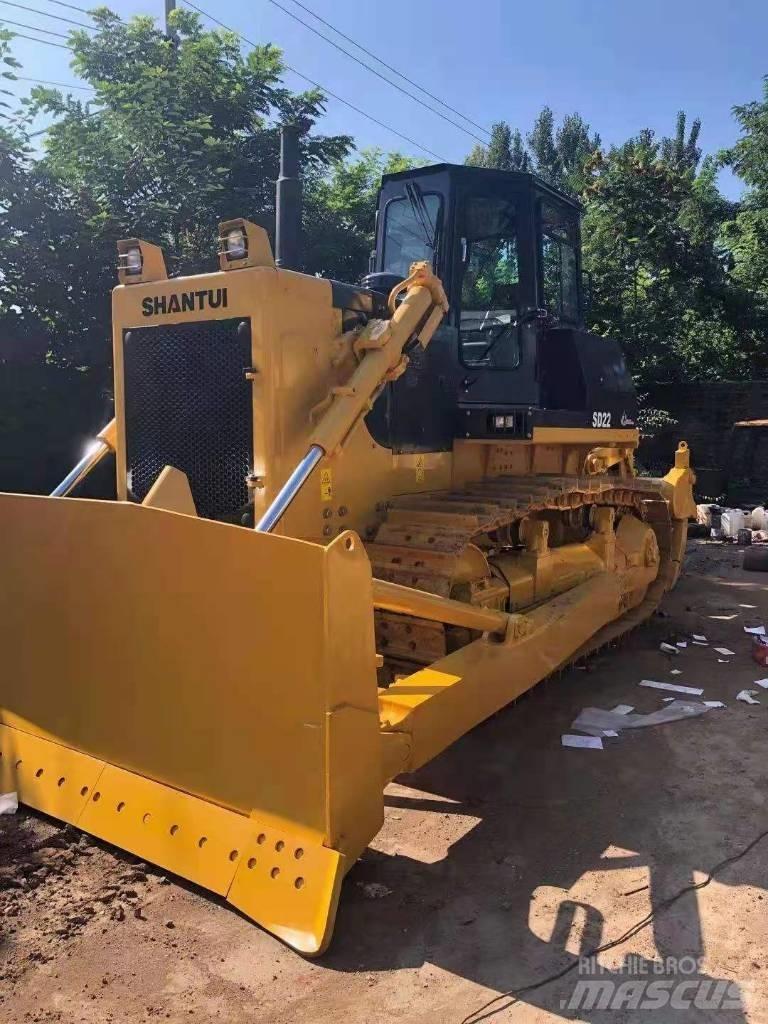 Shantui SD 22 Crawler dozers