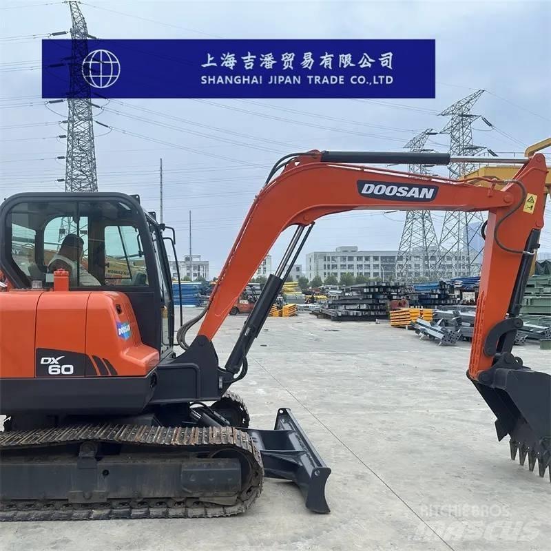 Doosan DX 60 Mini Excavators <7t (Mini Diggers)