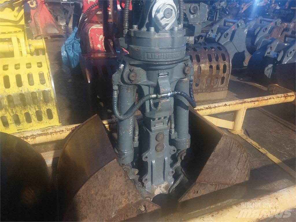 Liebherr GM 8 Concrete Accessories