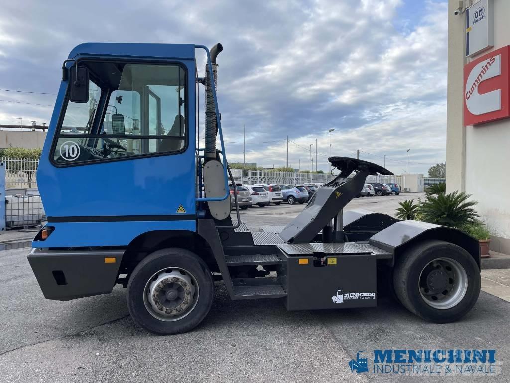 Terberg YT 182 Shunt Trucks