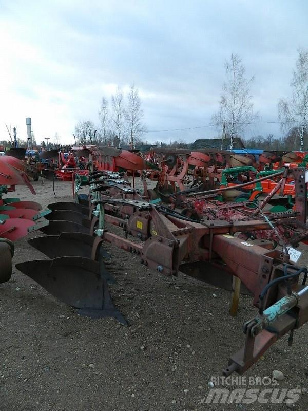 Kverneland 5 Plows
