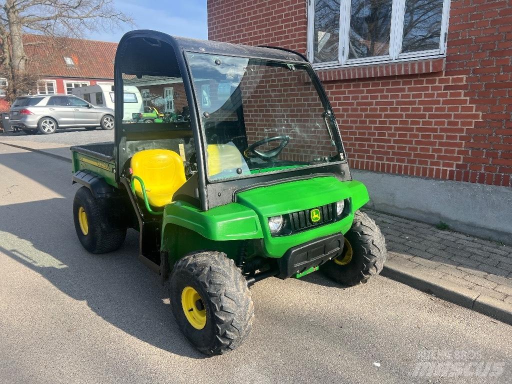 John Deere Gator TS Utility Machines