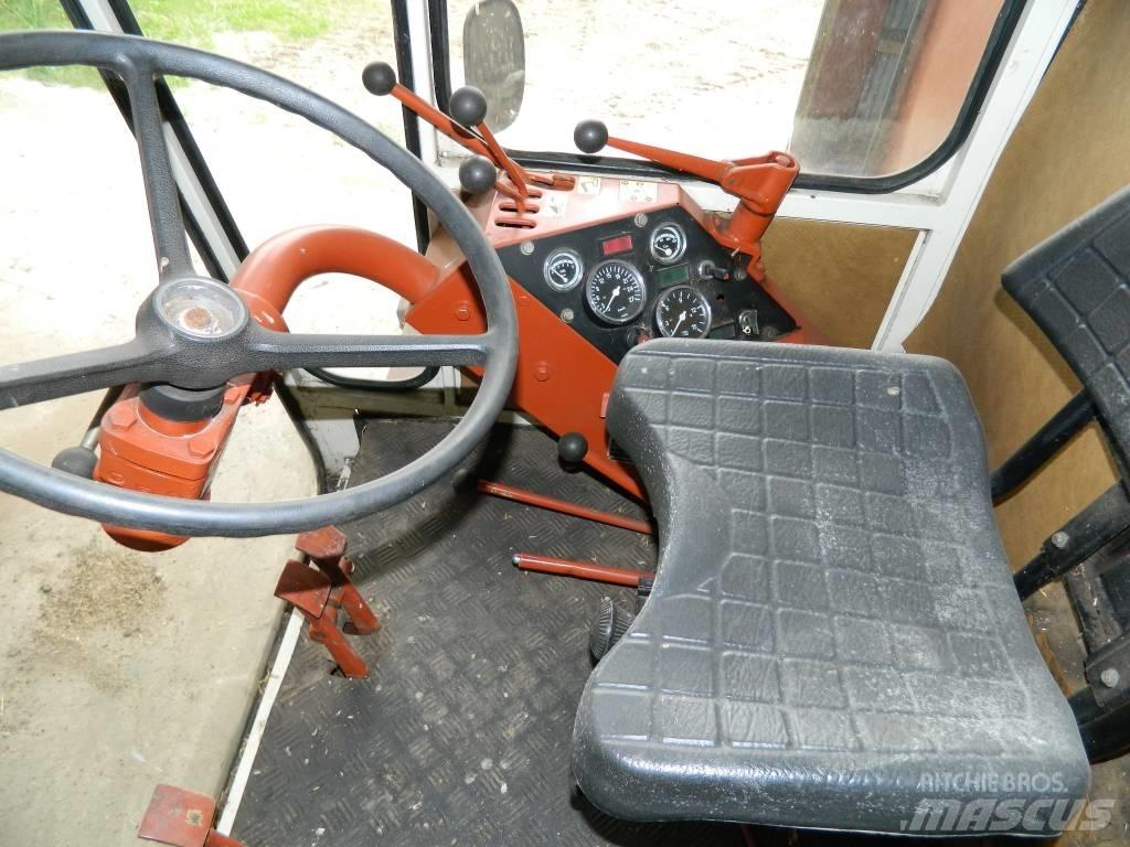 Laverda 3300 Combine Harvesters
