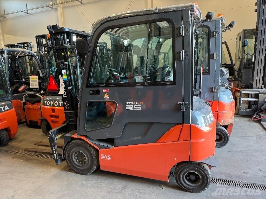 Toyota 8FBMKT25 Electric Forklifts