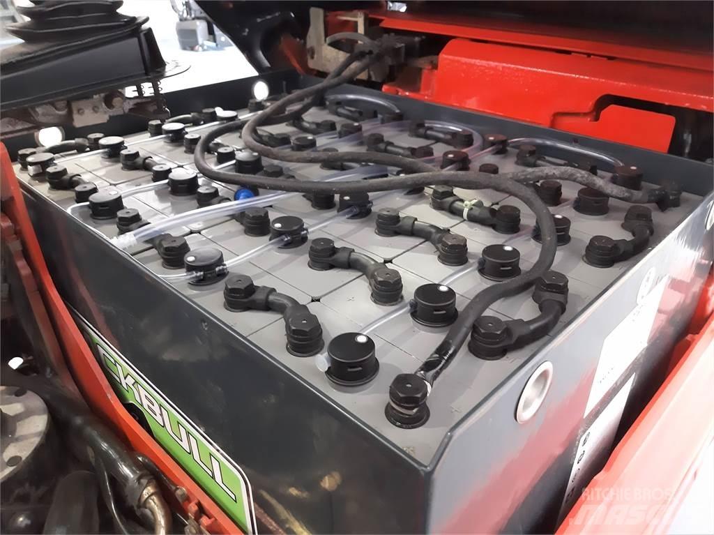 Linde E16C 02 Electric Forklifts