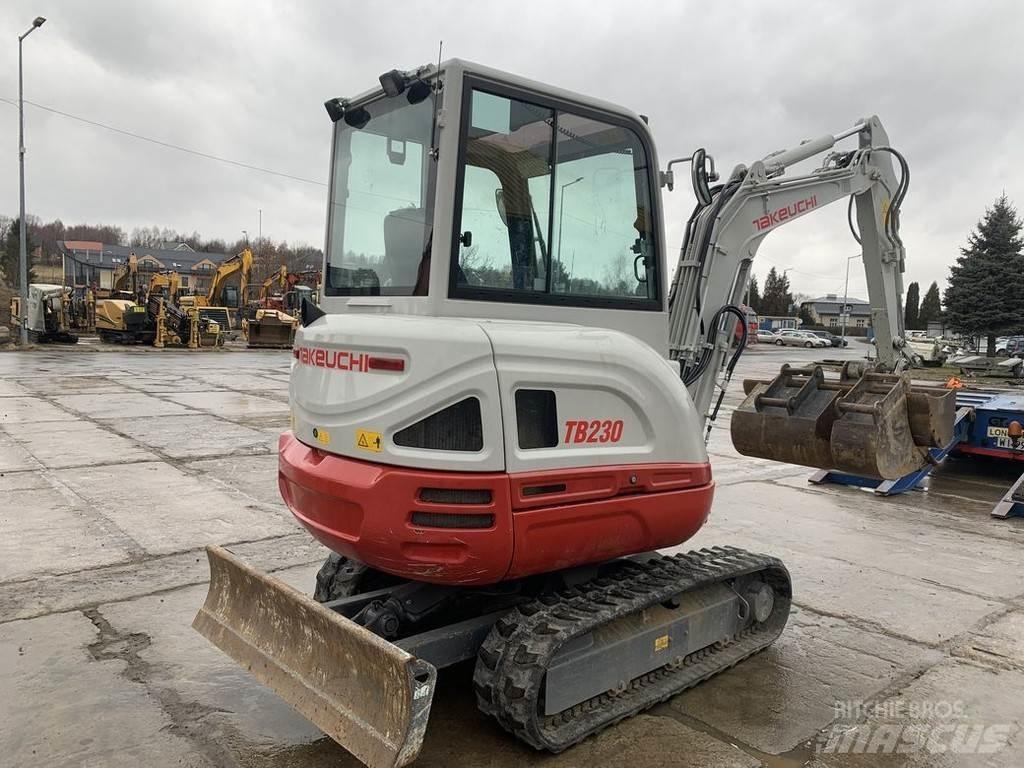 Takeuchi TB230 V3 Mini Excavators <7t (Mini Diggers)