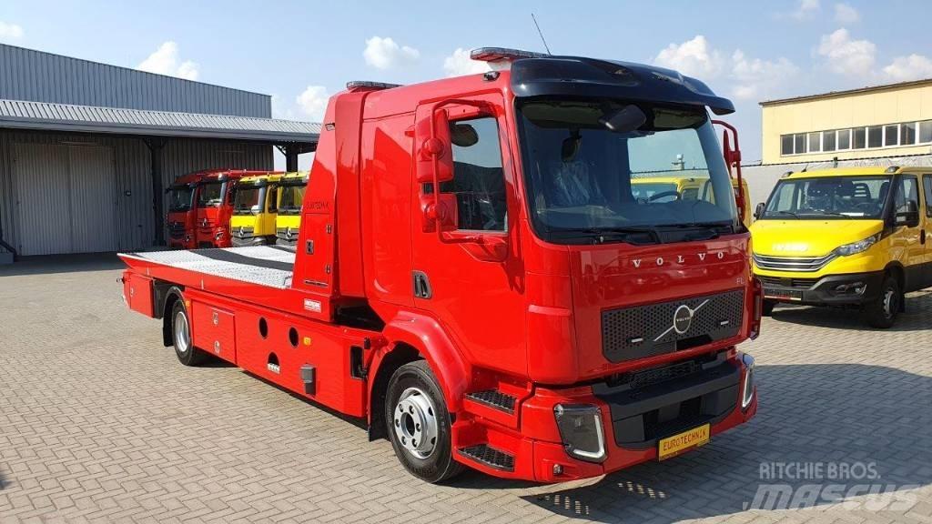 Volvo FL 12 Tow Trucks / Wreckers