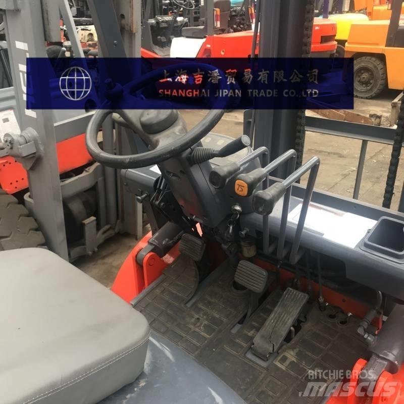 Heli H2000 35 Diesel Forklifts
