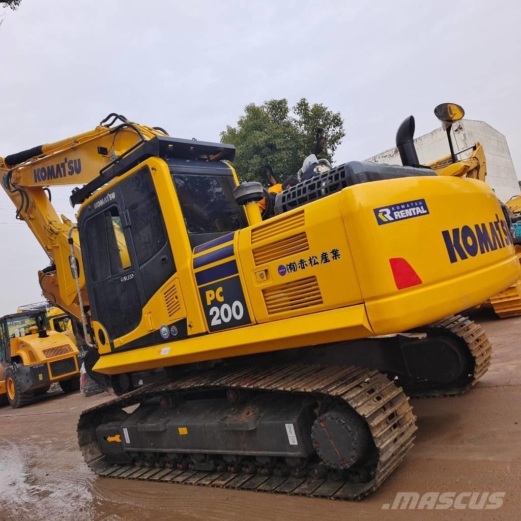 Komatsu PC 200-7 Crawler Excavators