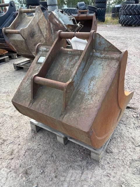 VA Skopa S50 Buckets