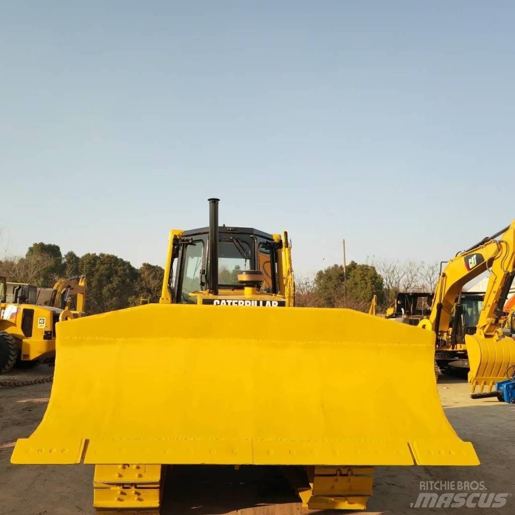 CAT D 6 R Motor Graders