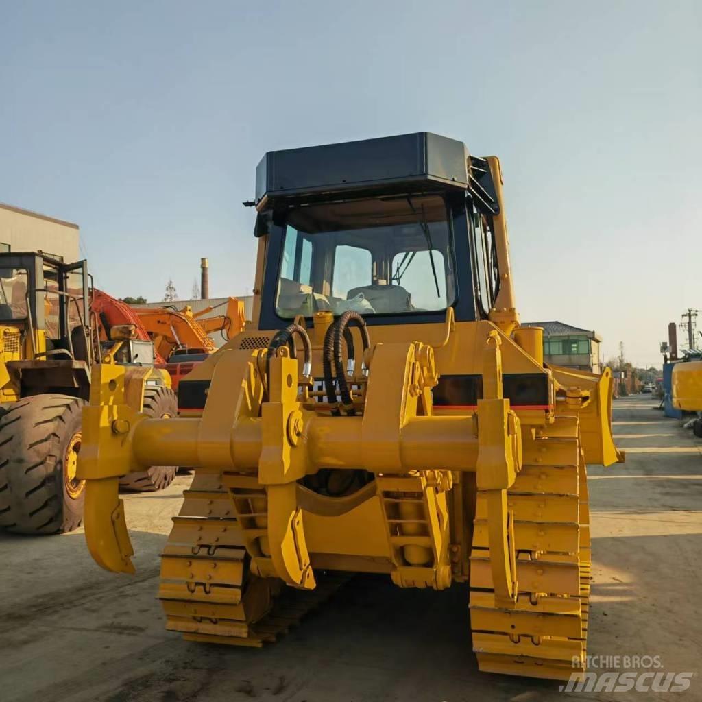 CAT D 6 R Motor Graders