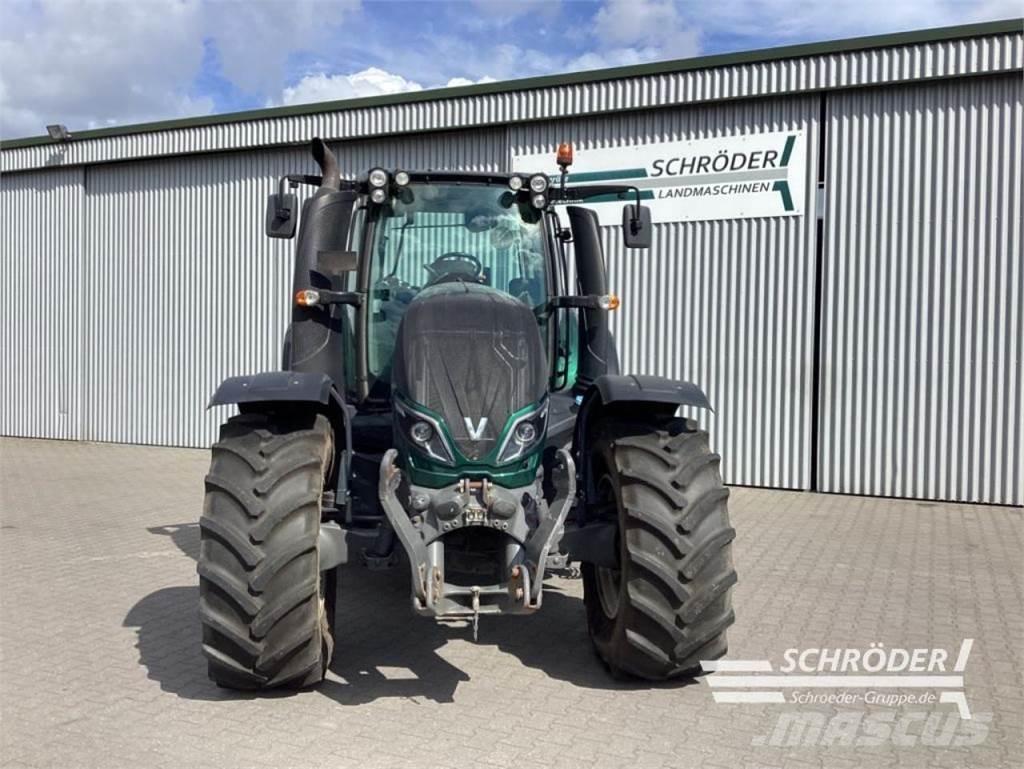 Valtra T 154 H Tractors