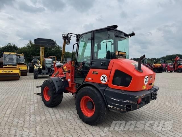 Kubota R 090 Wheel Loaders