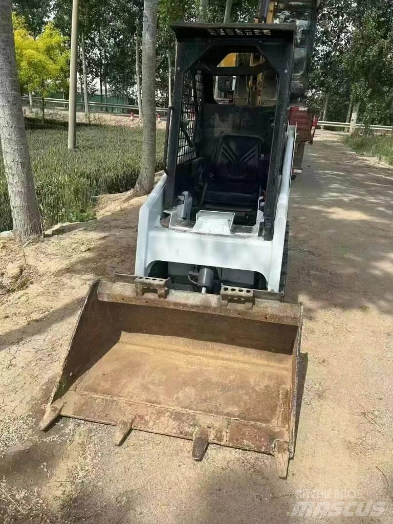 Bobcat S 70 Skid Steer Loaders