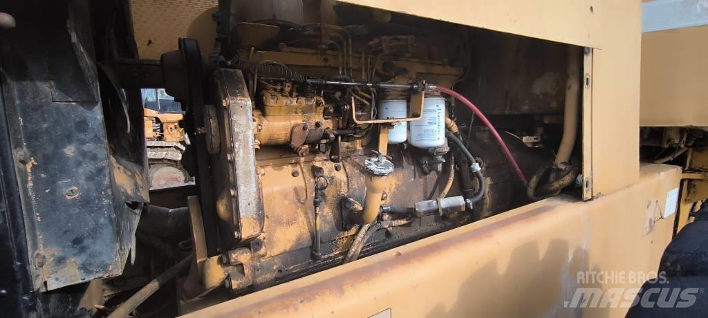 Dresser 515 C Wheel Loaders
