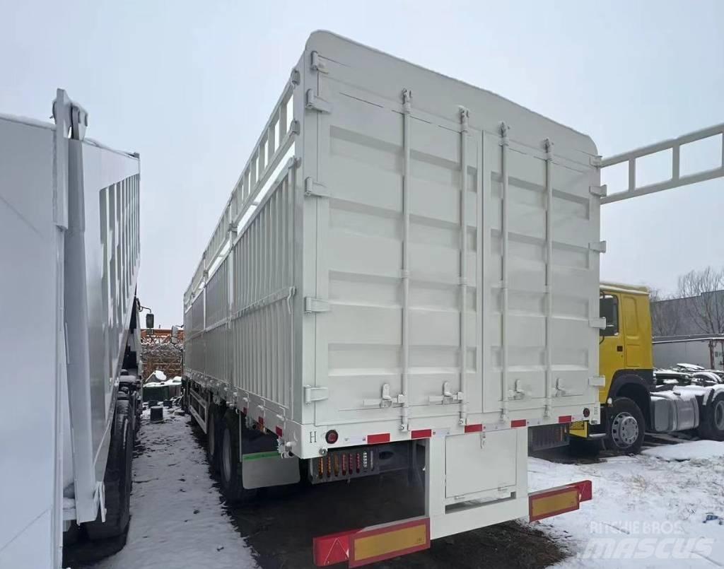 Howo 371 8x4 Dump Trucks