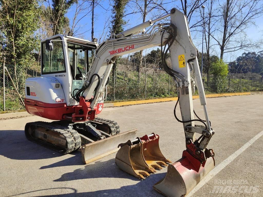 Takeuchi TB 230 Mini Excavators <7t (Mini Diggers)