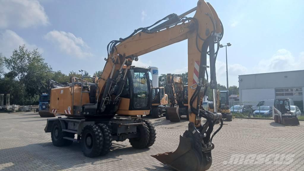 Liebherr A 916 Wheeled Excavators