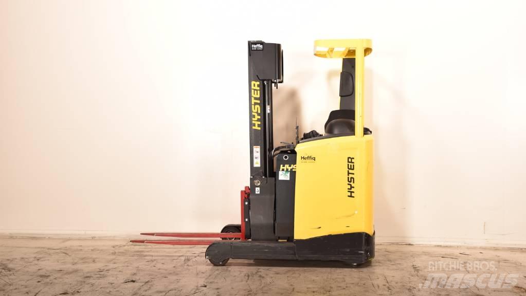Hyster R 1.2 E Reach trucks