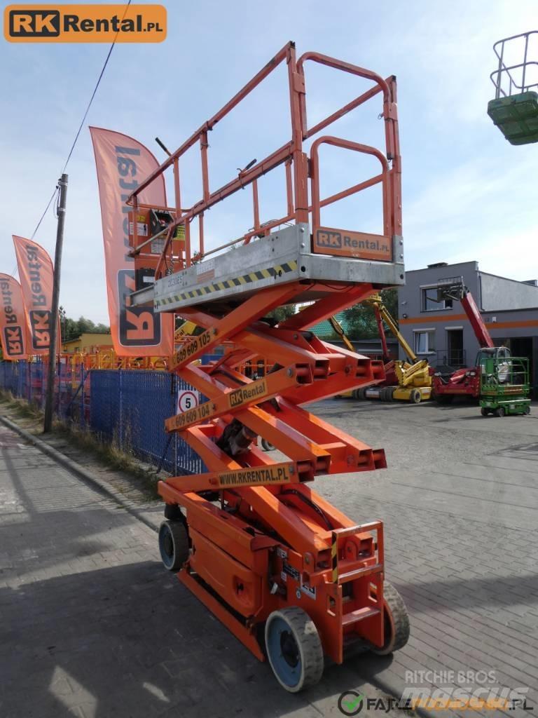 JLG 2030 ES Scissor Lifts