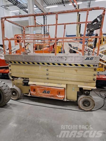 JLG 3246 ES Scissor Lifts