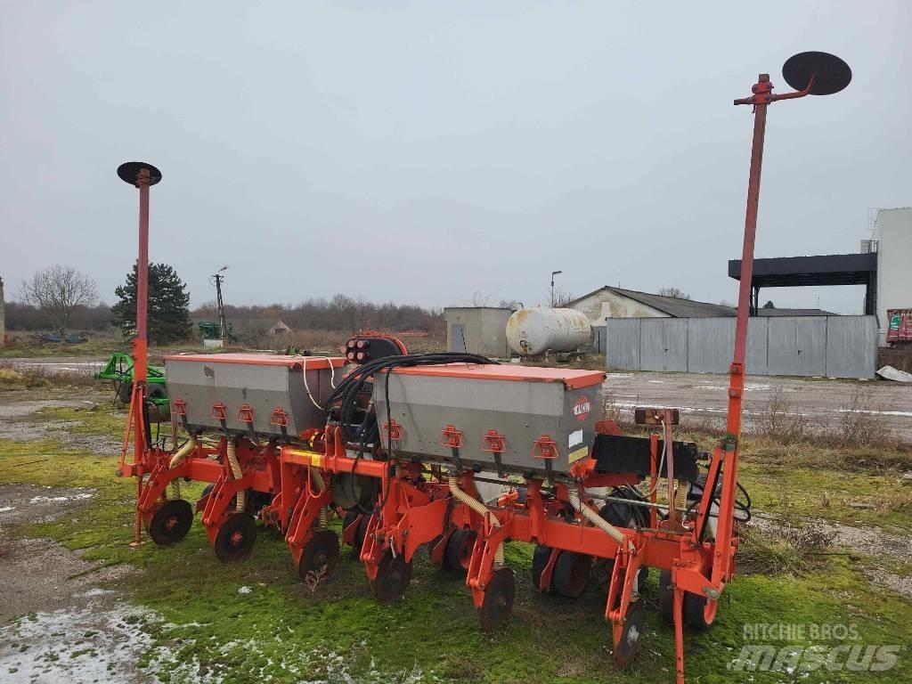 Kuhn Planter 2 Precision Sowing Machines