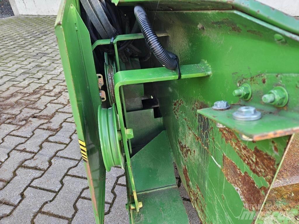 Zürn PROFI JD 800 Combine Attachments