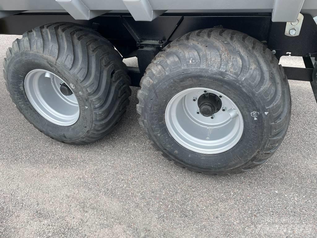 Multicargo MC11000 Tip Trailers
