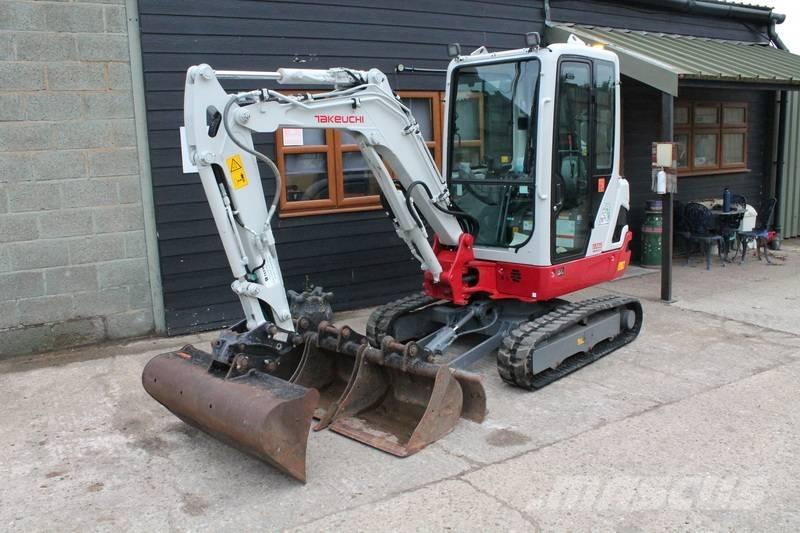 Takeuchi TB 225 Mini Excavators <7t (Mini Diggers)