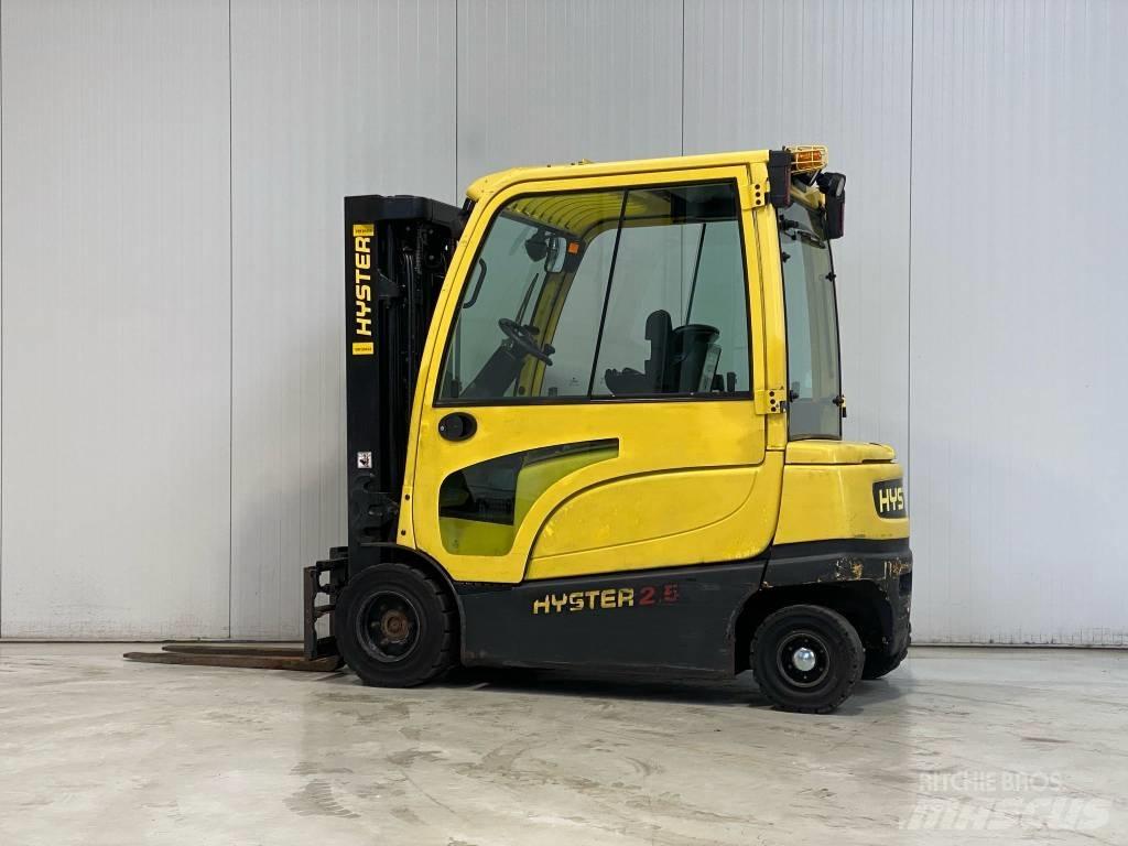 Hyster J2.5XN Electric Forklifts