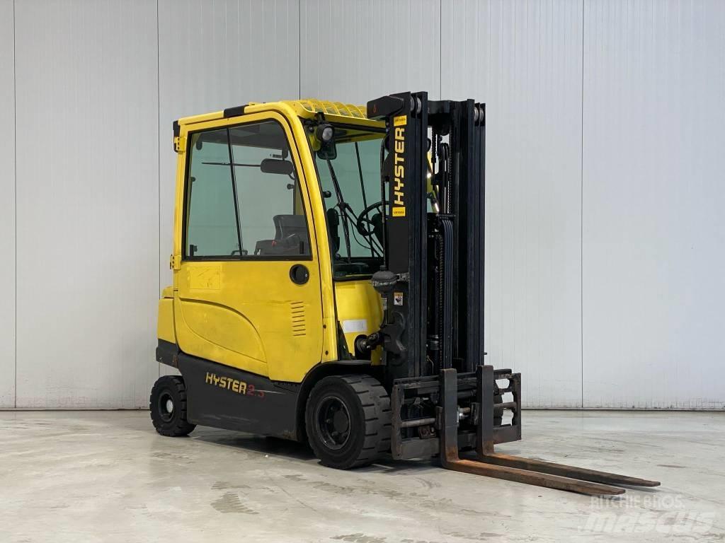 Hyster J2.5XN Electric Forklifts