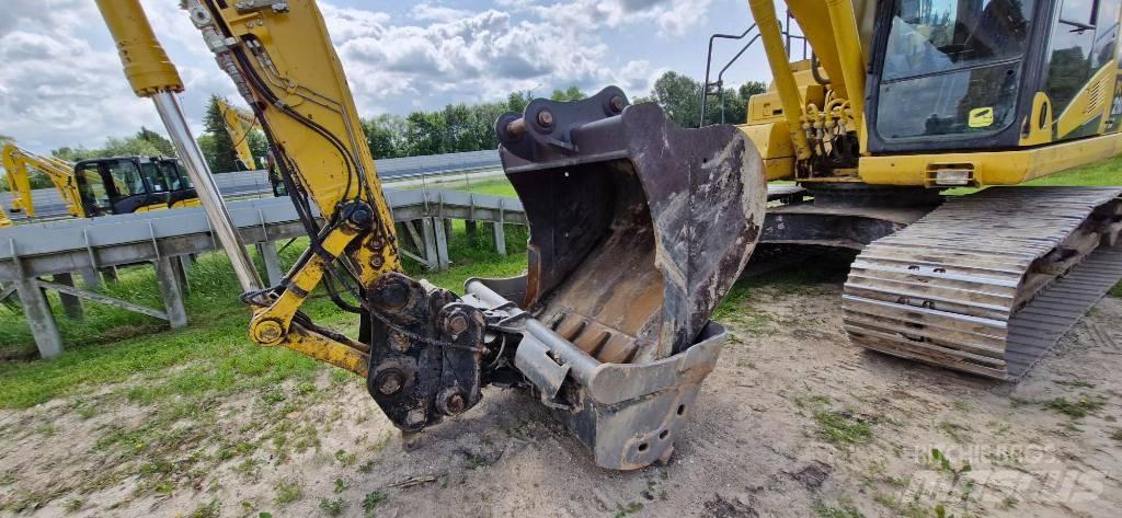 Komatsu PC 210 LC-11 Crawler excavators