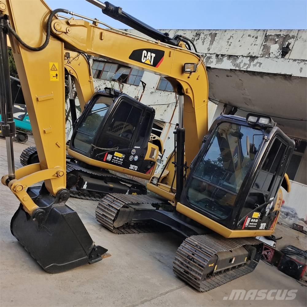 CAT 307 D Mini excavators  7t - 12t