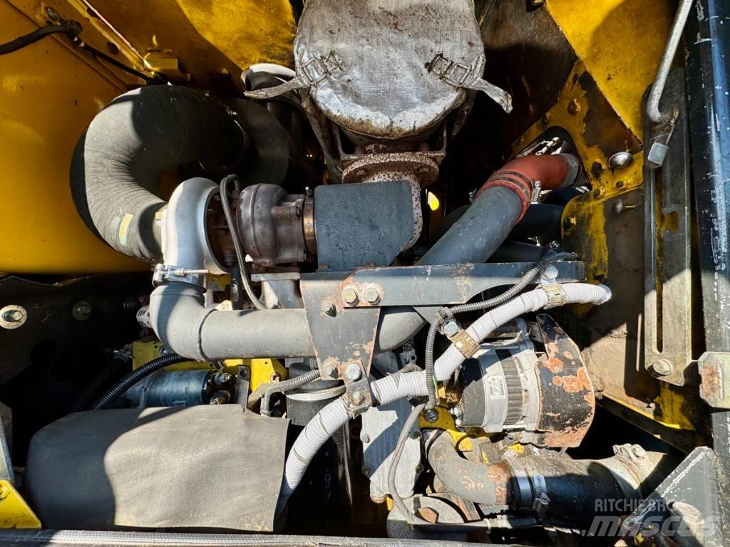 Komatsu WA 430-6 Wheel Loaders
