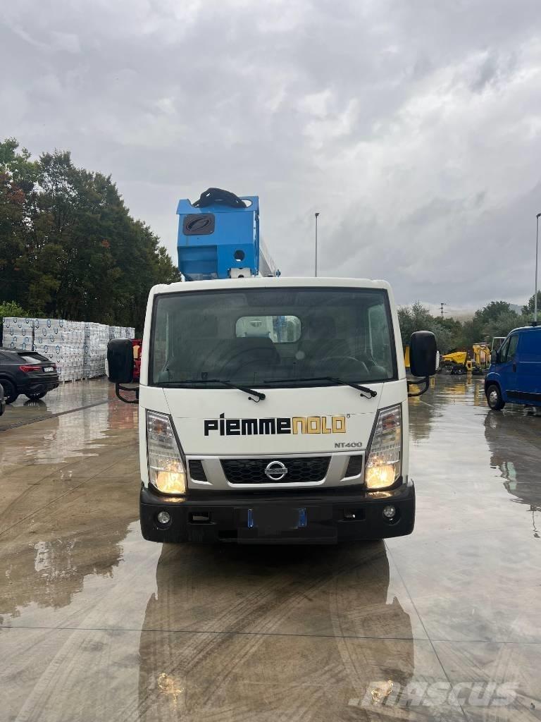 Nissan Socage 320 Truck Mounted Aerial Platforms
