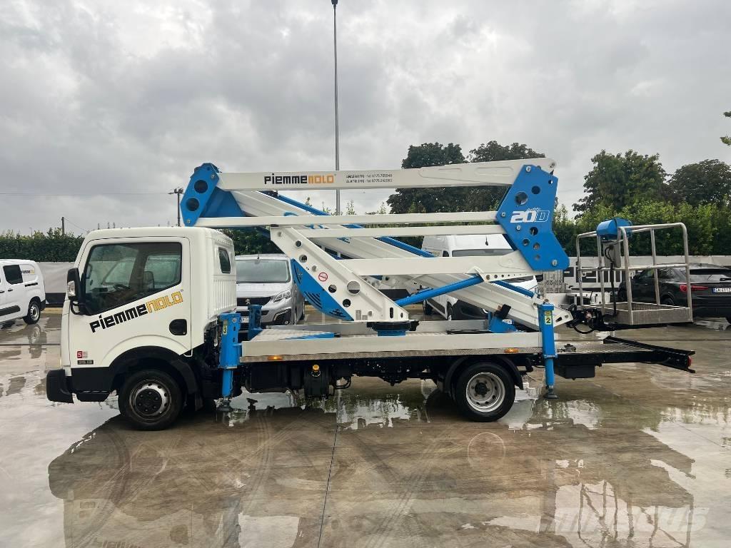 Nissan Socage 320 Truck Mounted Aerial Platforms