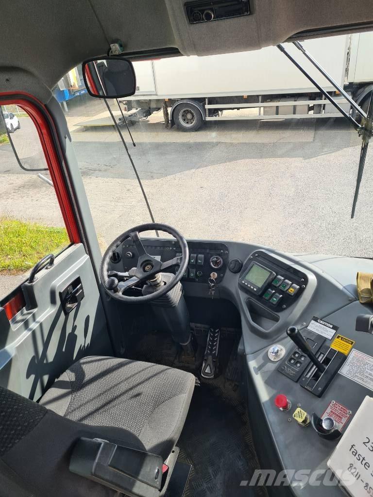 Kalmar TT 612 Shunt Trucks