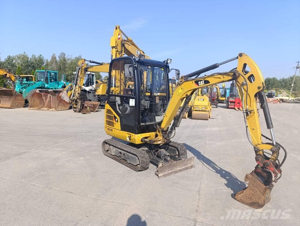 CAT 301.7 D Mini Excavators <7t (Mini Diggers)