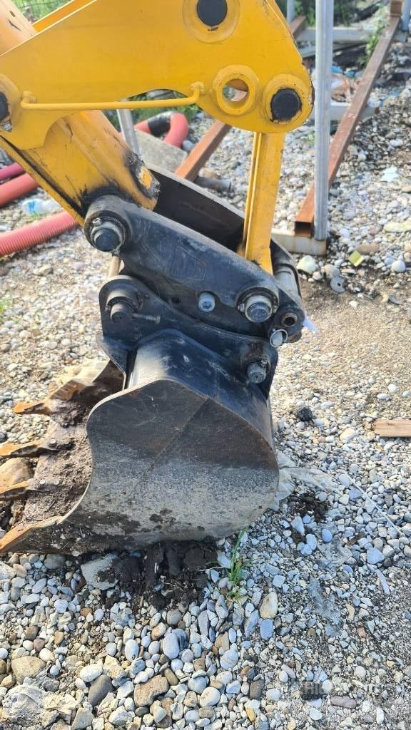 JCB 3 CX 14M3WM Backhoe Loaders