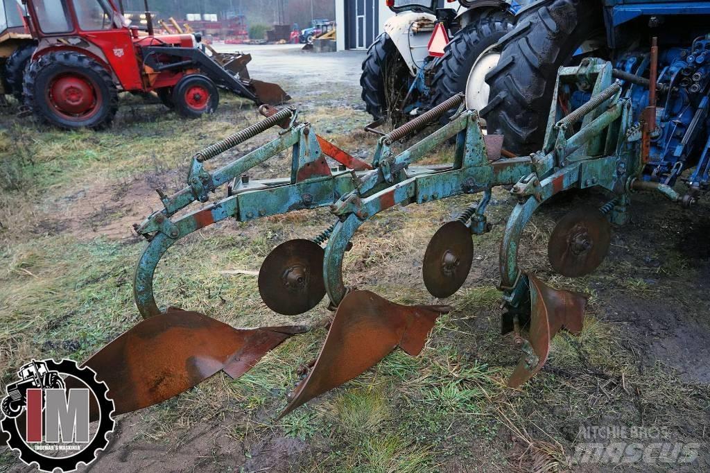  PLOG ÖVERUM 3-SKÄRIG Plows