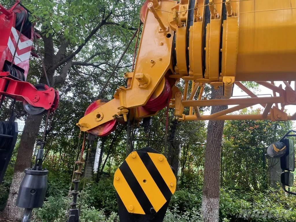 XCMG XCT25 Mobile and all terrain cranes