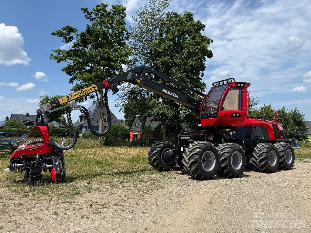 Komatsu 931 XC Harvesters
